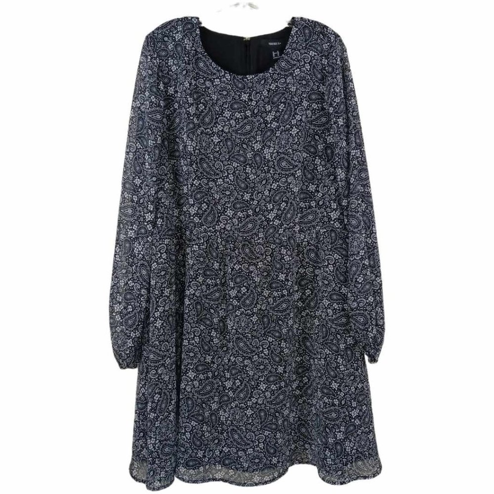 Forever 21 Black & White Floral Paisley Dress Size 2X